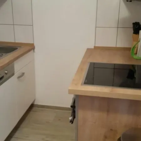 Mo Fewo Auf Rugen * 브리게